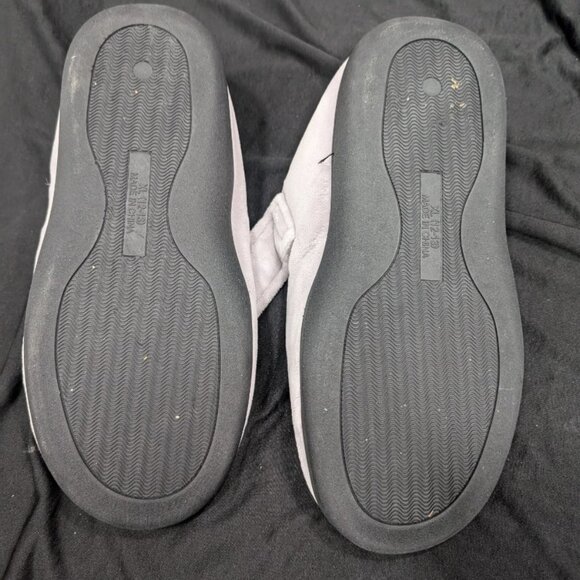 Slippers - Diabetic - Picture 2 of 5